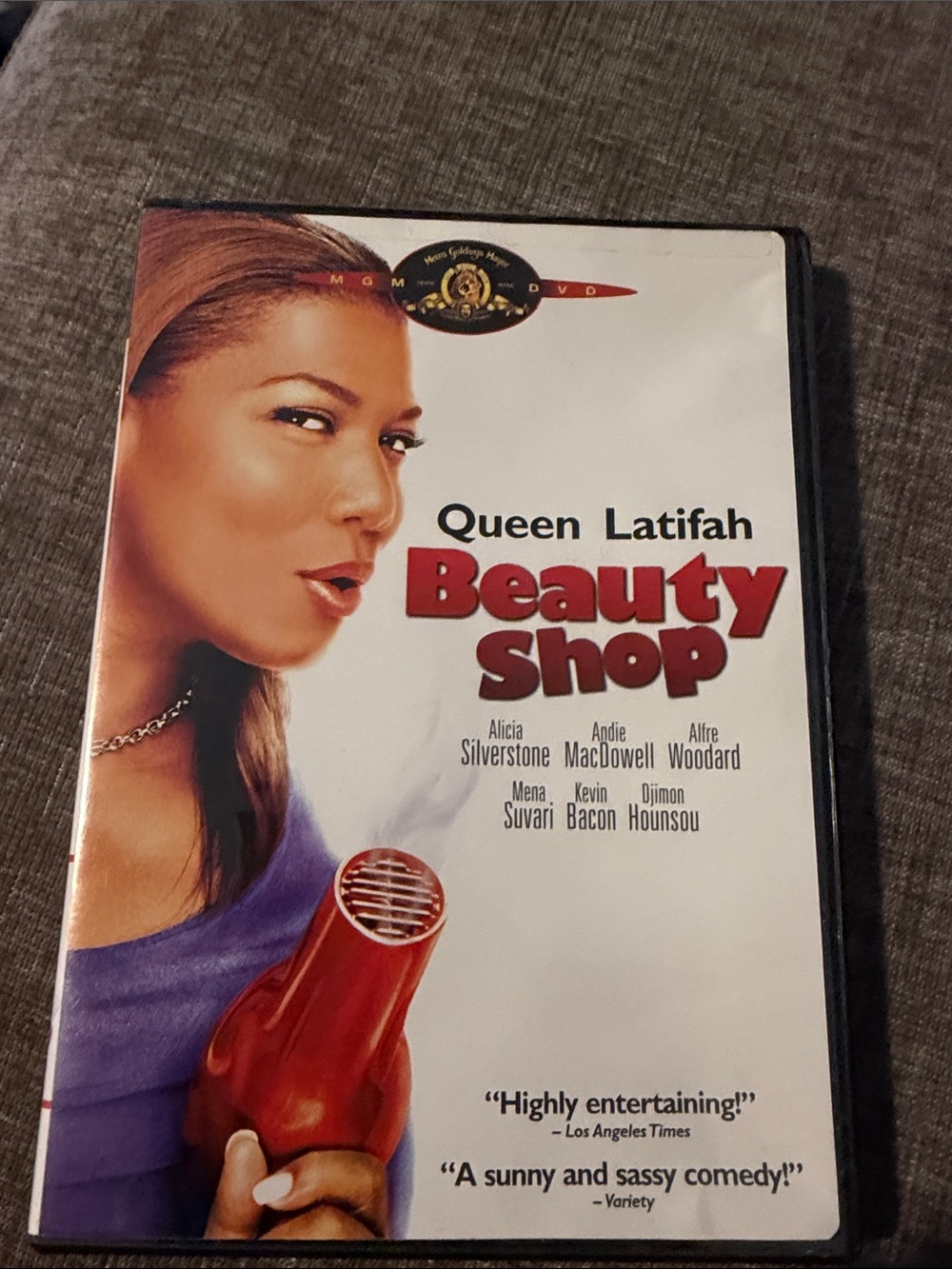 Queen Latifah Beauty Shop (Red Cover) - DVD